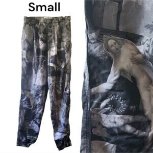 Small UO Black & White Art Print Windbreaker Jogger Pants With Pockets